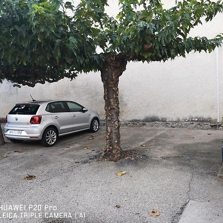 Le Pandora, Proche Tour Magne, Parking Et Terrasse Apartamento Nîmes Exterior foto